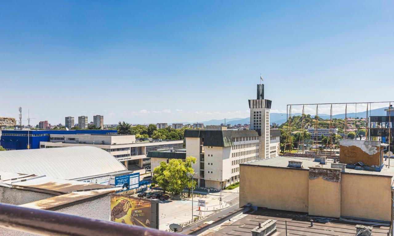 Fancy 1Bd Penthouse With Terrace Near The Centre By Flat Mаnager Apartment Plovdiv Luaran gambar