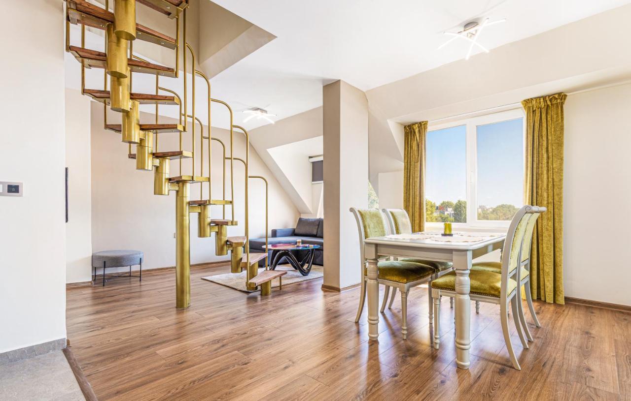Fancy 1Bd Penthouse With Terrace Near The Centre By Flat Mаnager Apartment Plovdiv Luaran gambar